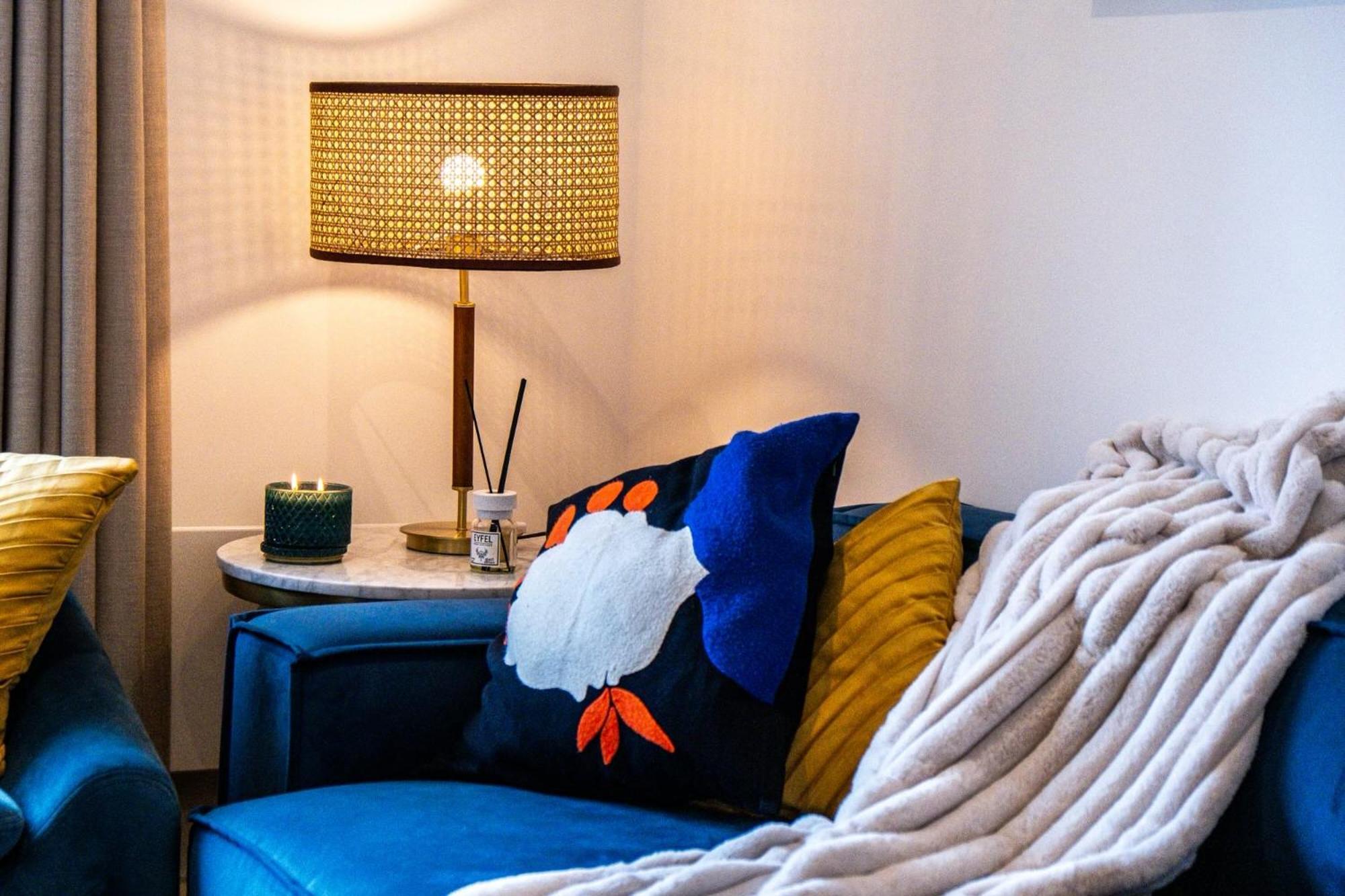 Luxurious & Glamorous Centrally Located 2 Bedroom 2 Bathroom Apartment - Central Birmingham - Secure Parking - Netflix Екстериор снимка